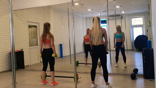 Силовой урок на выносливость и тонус мышц. смотреть онлайн