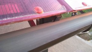 Нюансы монтажа водосточной системы Технониколь на арочный навес Командор для автомобиля