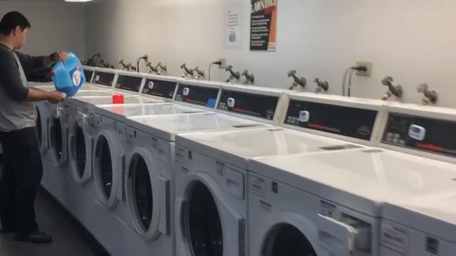 3 Budget Essentials -- (Fun at the lake) смотреть онлайн