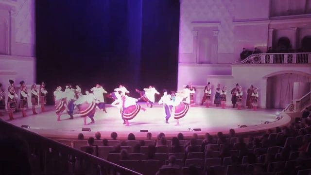 Танцы и пляски Ансамбль И.Моисеева