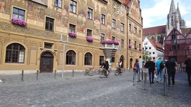 Ulm/Neu Ulm Donau Walk, Altstadt und Neue Mitte смотреть онлайн
