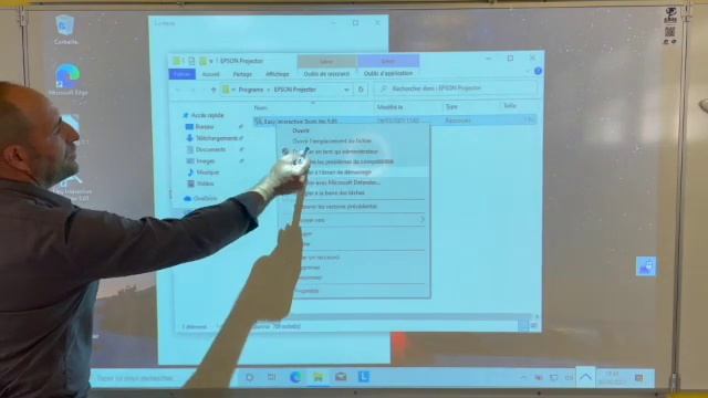 Actuelburo - Démonstration du projecteur interactif Epson EB-685WI - Easy interactive tools. смотреть онлайн