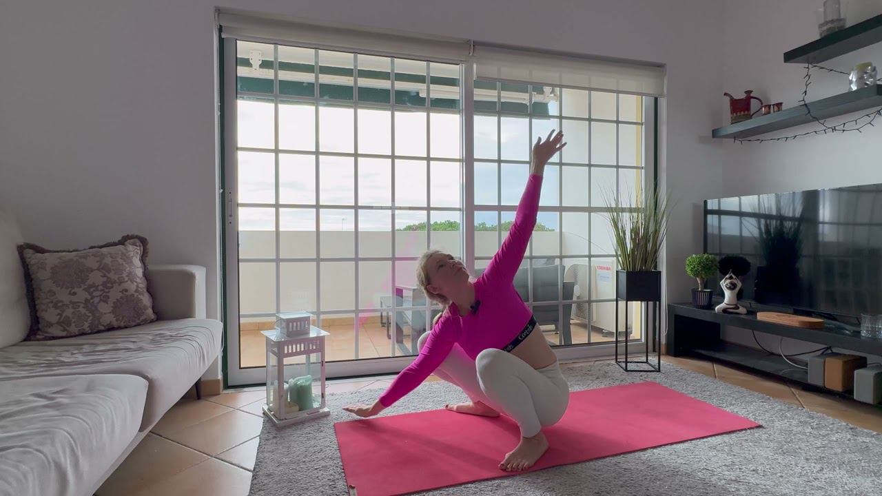 Восьмая неделя Йога для красивого живота смотреть онлайн