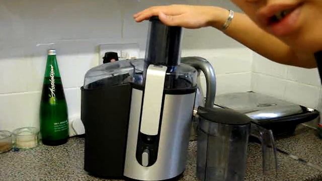 Which Juicer? смотреть онлайн