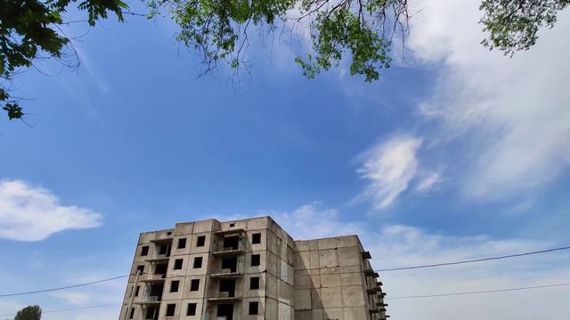 Заброшенный недостроенный дом в станице Кущевская смотреть онлайн