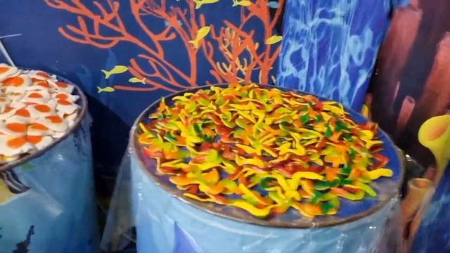 Магазин Море мармелада в Сочи на набережной. смотреть онлайн