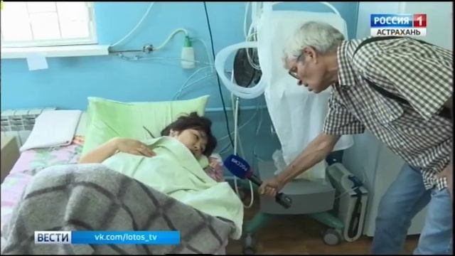 В Астрахани участились случаи нападения на людей ядовитых пауков каракуртов. Как обезопасить себя? смотреть онлайн