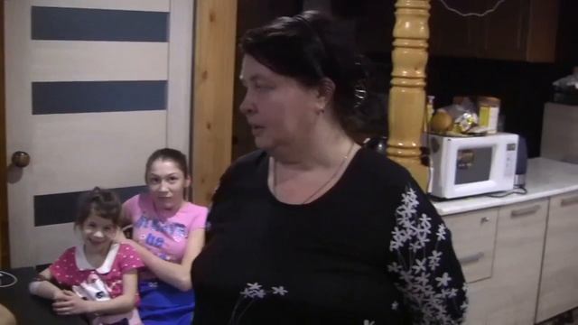 В Алеховщине 13 детей живут в приемной семье. смотреть онлайн