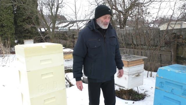 Улей 10, 12, 16 или 20 рамок, какой лучше. смотреть онлайн