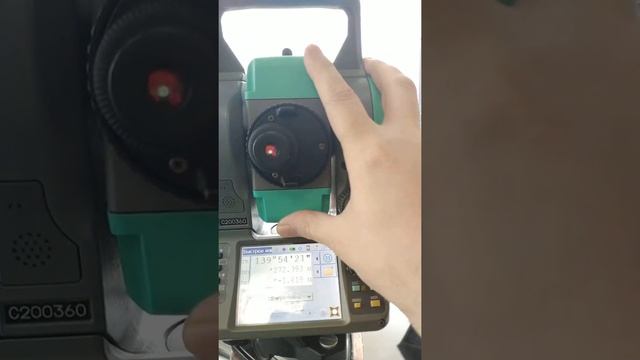 Тахеометр Nikon Nivo 5.C sn C200360 смотреть онлайн