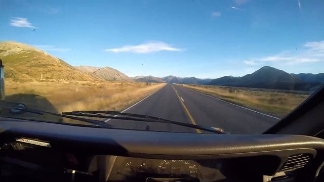 Weekender in the Van смотреть онлайн