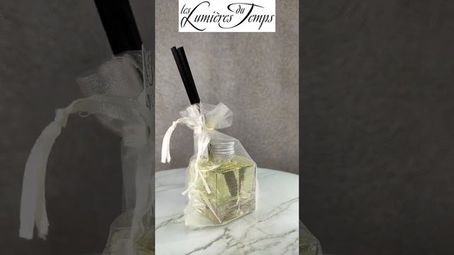 безспиртовой французский диффузор для дома и бизнеса, бренд Люмьер, аромат дерево Бакаут (Гаяковое) смотреть онлайн