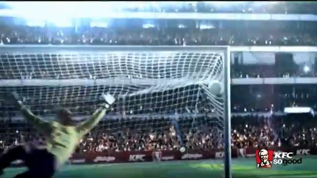 KFC Ronaldo - получи крутые 3D стаканы! смотреть онлайн