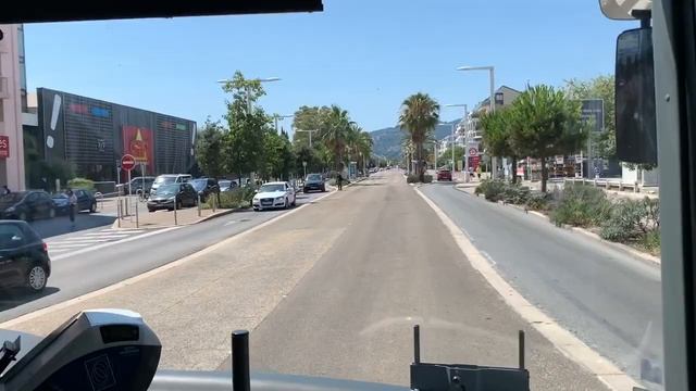 Cannes-Grasse. Ligne 610..mp4 смотреть онлайн