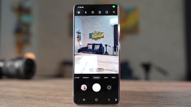Samsung One UI 4.0 Android 12 Features and Review смотреть онлайн