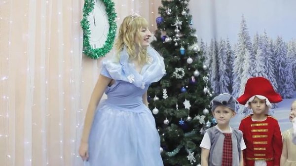 Новогодний утренник в детском саду \ Svideodom