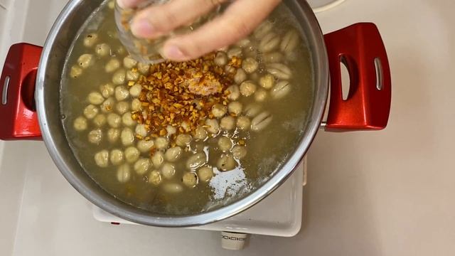 İLK KEZ AŞURE YAPACAKLAR BURAYA ? TAM ÖLÇÜLÜ AŞURE TARİFİ - Aşure Nasıl Yapılır ?  Çiçekintarifleri