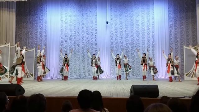 Молдавский танец смотреть онлайн