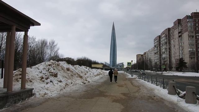 24.02.2022. Россия. Санкт-Петербург. Вид на Лахта-Центр с Приморского Бульвара смотреть онлайн