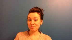 Как понять, что вы нравитесь девушке? Признаки влюбленности, флирт, кокетство