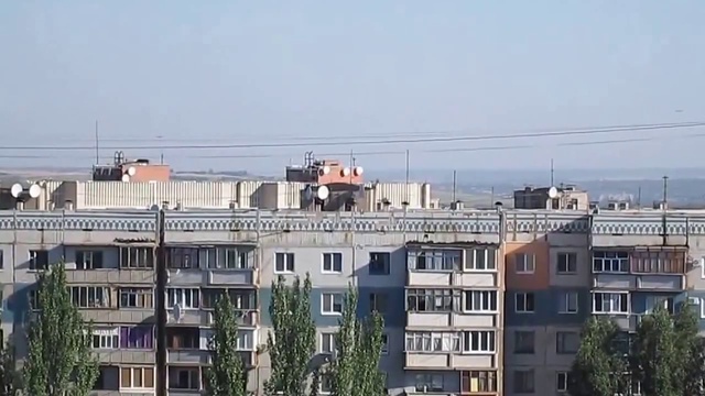 Киевские террористы обстреливают Краматорск 07_30 утра 01.07.2014 г. смотреть онлайн