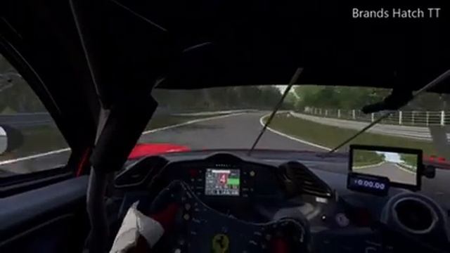 Brands Hatch TT Ferrari 488 GT3 смотреть онлайн