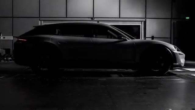 The Mission E Cross Turismo // PORSCHE AG смотреть онлайн