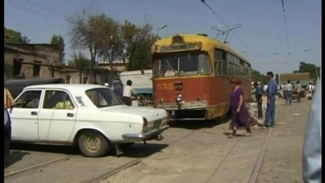Baku (Azerbaijan) Tramway / Straßenbahn and Trolleybus - 09.1999 смотреть онлайн