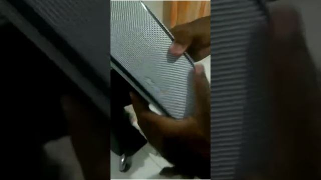 Srs xb31 comprada no Ml parou de funcionar ao tomar respingo de água na beira da piscina. смотреть онлайн