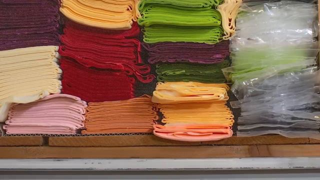 10 Amazing Facts You'll Want to Know About Crepe Paper смотреть онлайн