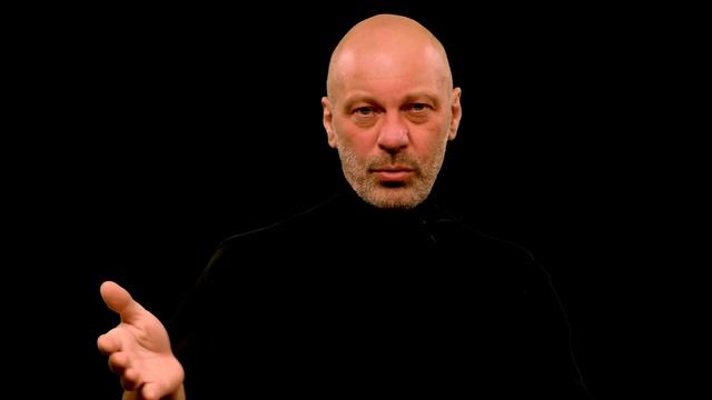 Как украсить фасад Загородного дома цветами, не испортив его. смотреть онлайн