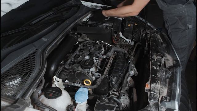 Замена масла и фильтра в роботизированной коробке передач DSG6 Skoda Yeti смотреть онлайн