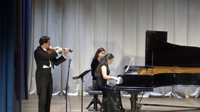 Classical music virtuosos - Masterpieces for violin cello and piano смотреть онлайн