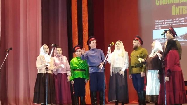 "Казачья удаль" (г. Новоаннинский) - Расположил солдат палату/Слава Богу на небе смотреть онлайн