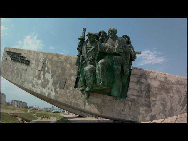 Город Новороссийск. Мемориал воинам защитникам плацдарма Малая земля. смотреть онлайн