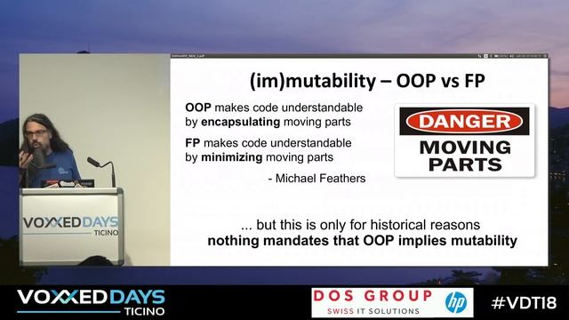 [VDT18] OOP v̶s and FP by Mario Fusco смотреть онлайн