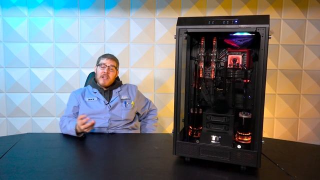 AVARigs | Custom Liquid Cooled The Tower 900 PC ft 2 RTX 3090s смотреть онлайн