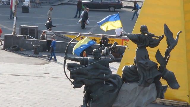 Welcome to Ukraine, Kiev: Пирамида и Народ На Майдане 28.04.2014 смотреть онлайн