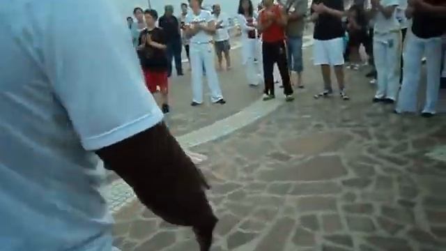 V° Batizado e troca de corda Mundo capoeira Roma смотреть онлайн
