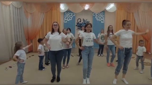 Танец "Моя мама самая крутая" смотреть онлайн