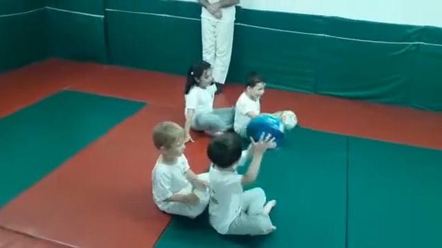 Развивающая гимнастика в Клубе СЭЛА