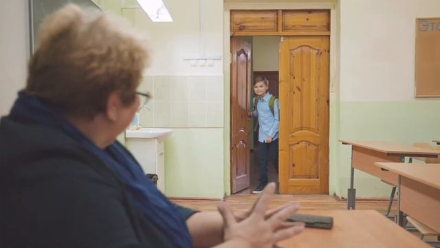 ШОУ "МОРАЛЬНОЕ СОЗРЕВАНИЕ" КО ДНЮ УЧИТЕЛЯ // КШ о том, как стать любимчиком учителей! смотреть онлайн