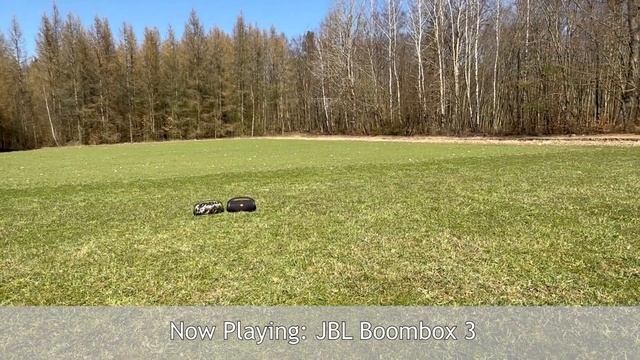 JBL Boombox 3 vs JBL Boombox 2 | ❔ Boombox 2 better bass!?! смотреть онлайн