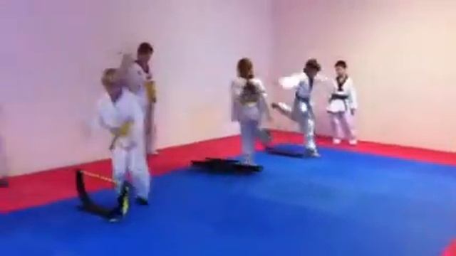 Круговая тренировка смотреть онлайн