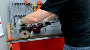 Новинка. Машина шлифовальная щеточная (брашировальная) REDVERG RD-BM1400E