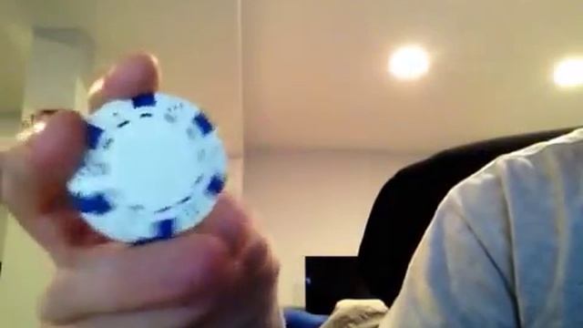 How to Flip a Poker Chip смотреть онлайн