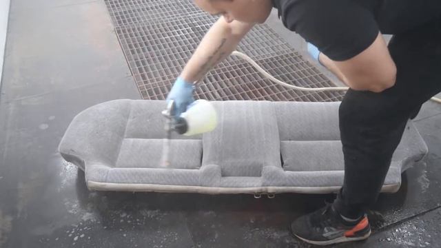 Химчистка салона после 10 ЛЕТ КУРЕНИЯ!!! смотреть онлайн