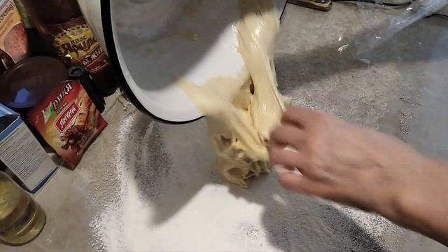 Это элементарно - вкуснейшая хала или плетенка из 4 жгутов в электродуховке смотреть онлайн