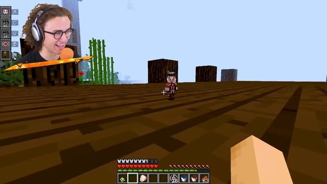 PLAYING As ANT-MAN In Minecraft! (Mods) смотреть онлайн