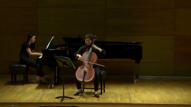 Seong Sin Lee - Barber Sonata for Violoncello and Piano in C minor, Op 6 3rd movement смотреть онлайн